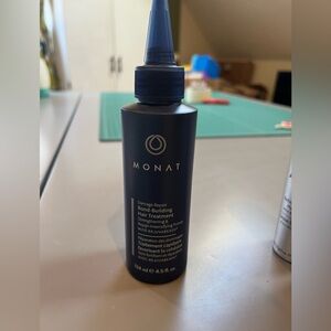 Monat bond building treatment